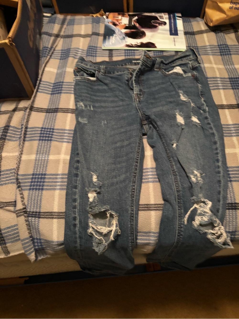 Old Navy Women's Distressed Blue Skinny Jeans